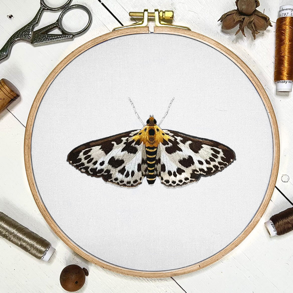 Needlepainting Moth: From Planning to Stitching (14626710847866)