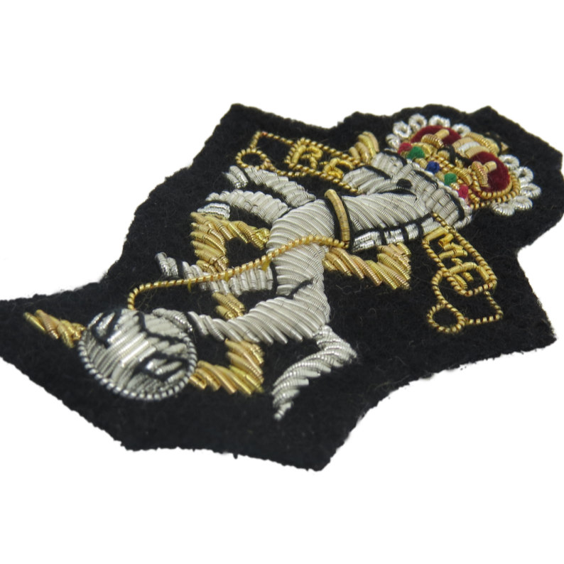 ROYAL ELECTRICAL MECHANICAL ENGINEERS BERET BADGE (4334342045768)